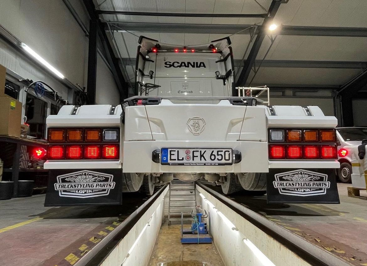 Baklys System Inkl Rammer (Sett) til Scania