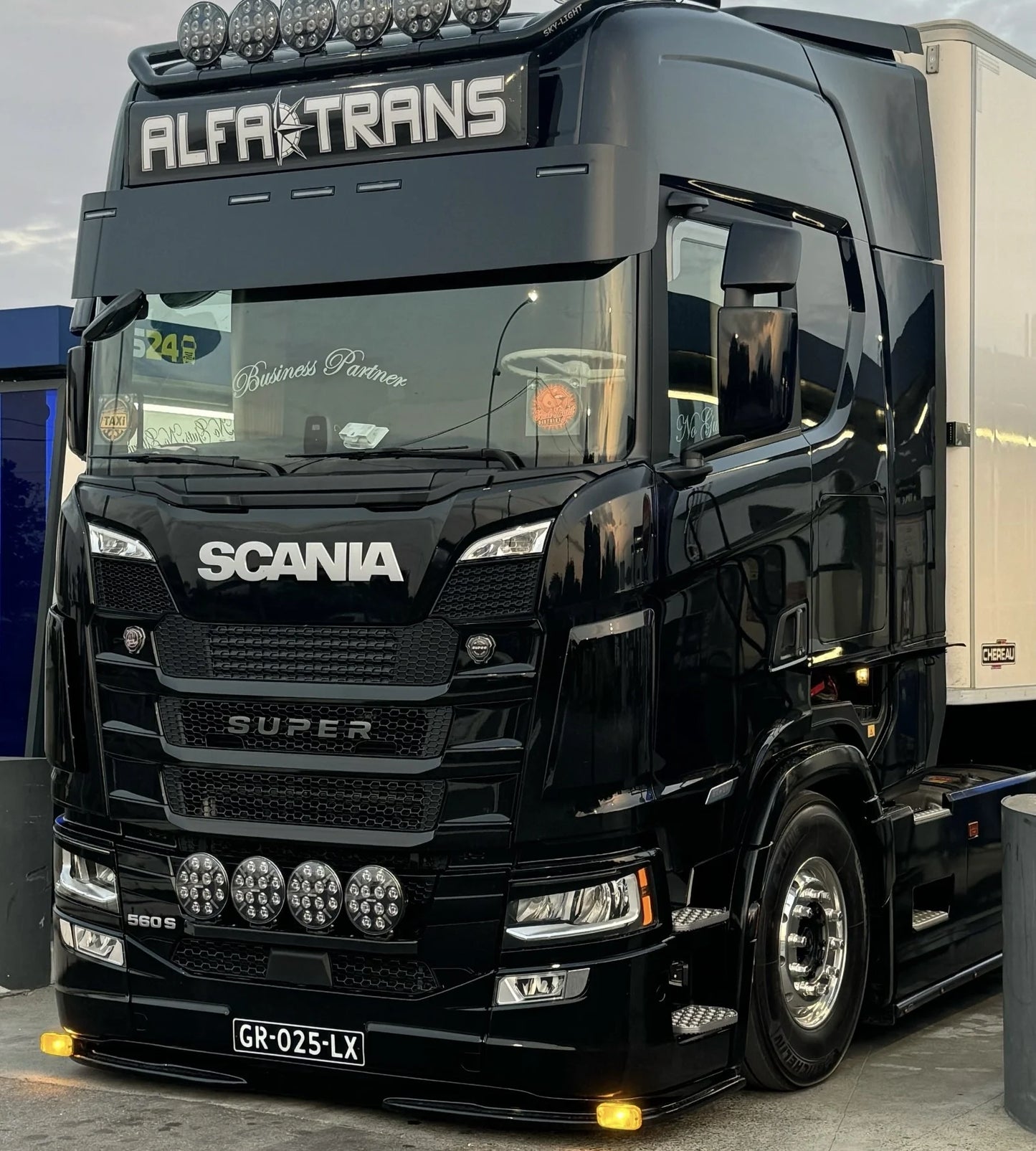 Turbo Truckparts Underfanger til Scania Nextgen - Lav Støtfanger