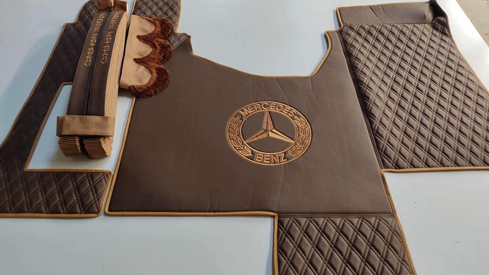 Mattesett Laget på Bestilling - Belysning, Knappestopping, Bussplysj