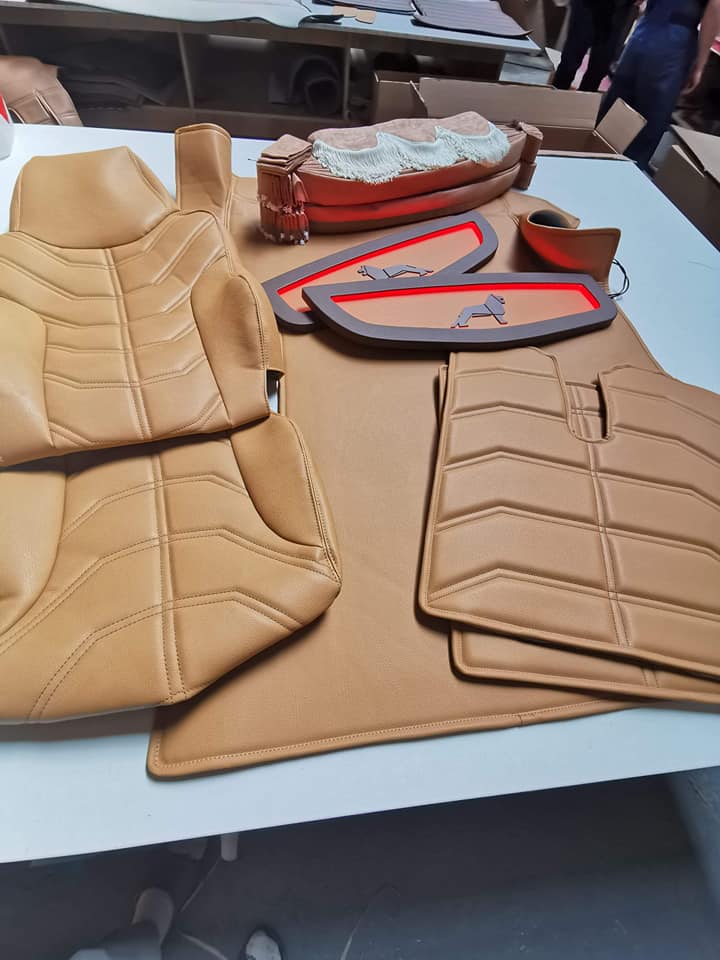 Mattesett Laget på Bestilling - Belysning, Knappestopping, Bussplysj