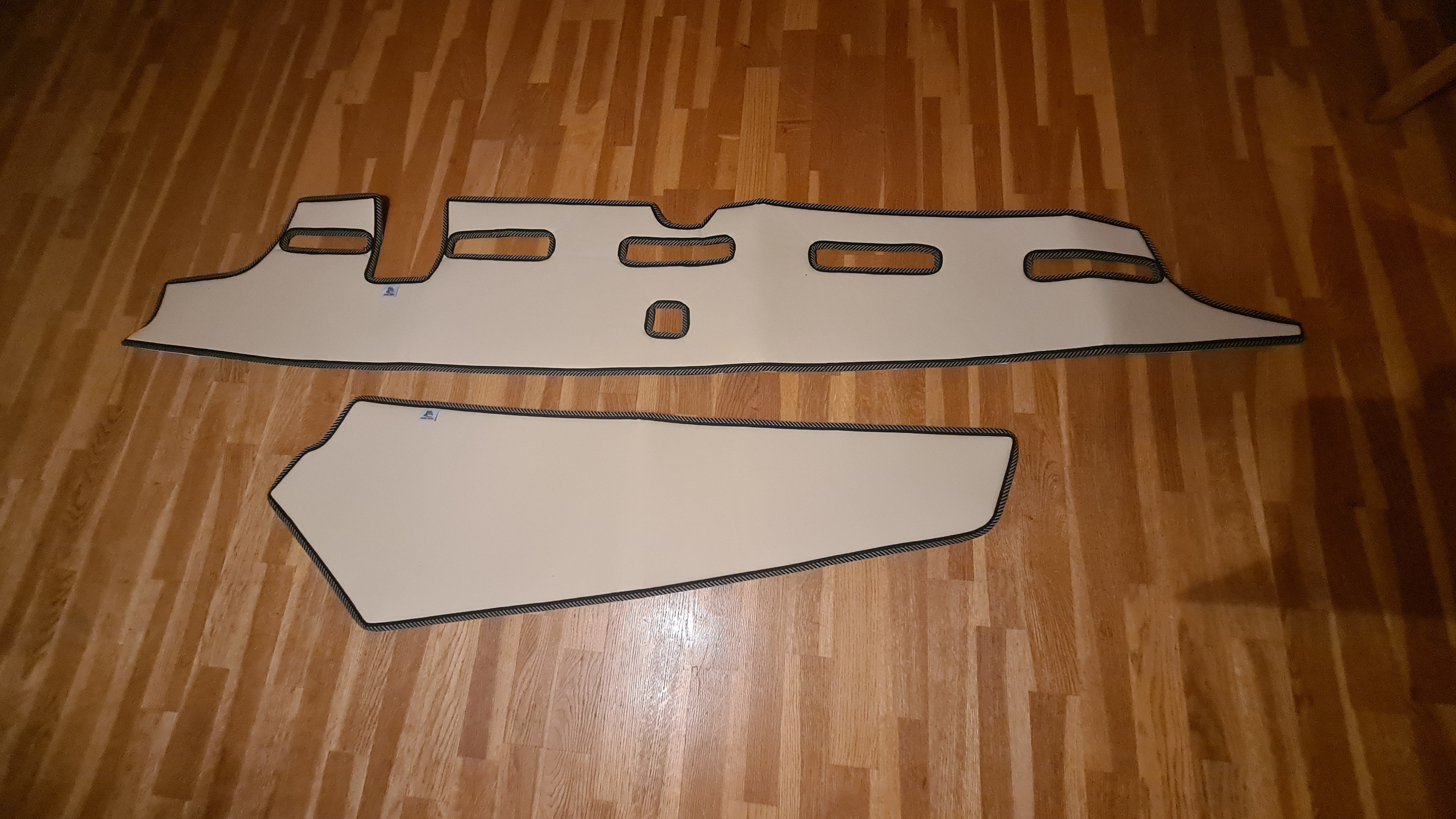 Dashbord Matte Glatt - Volvo FH4/FH5/AERO