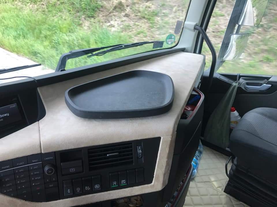 Alcantara / Semsket Skinn, Selvklebende - Rød