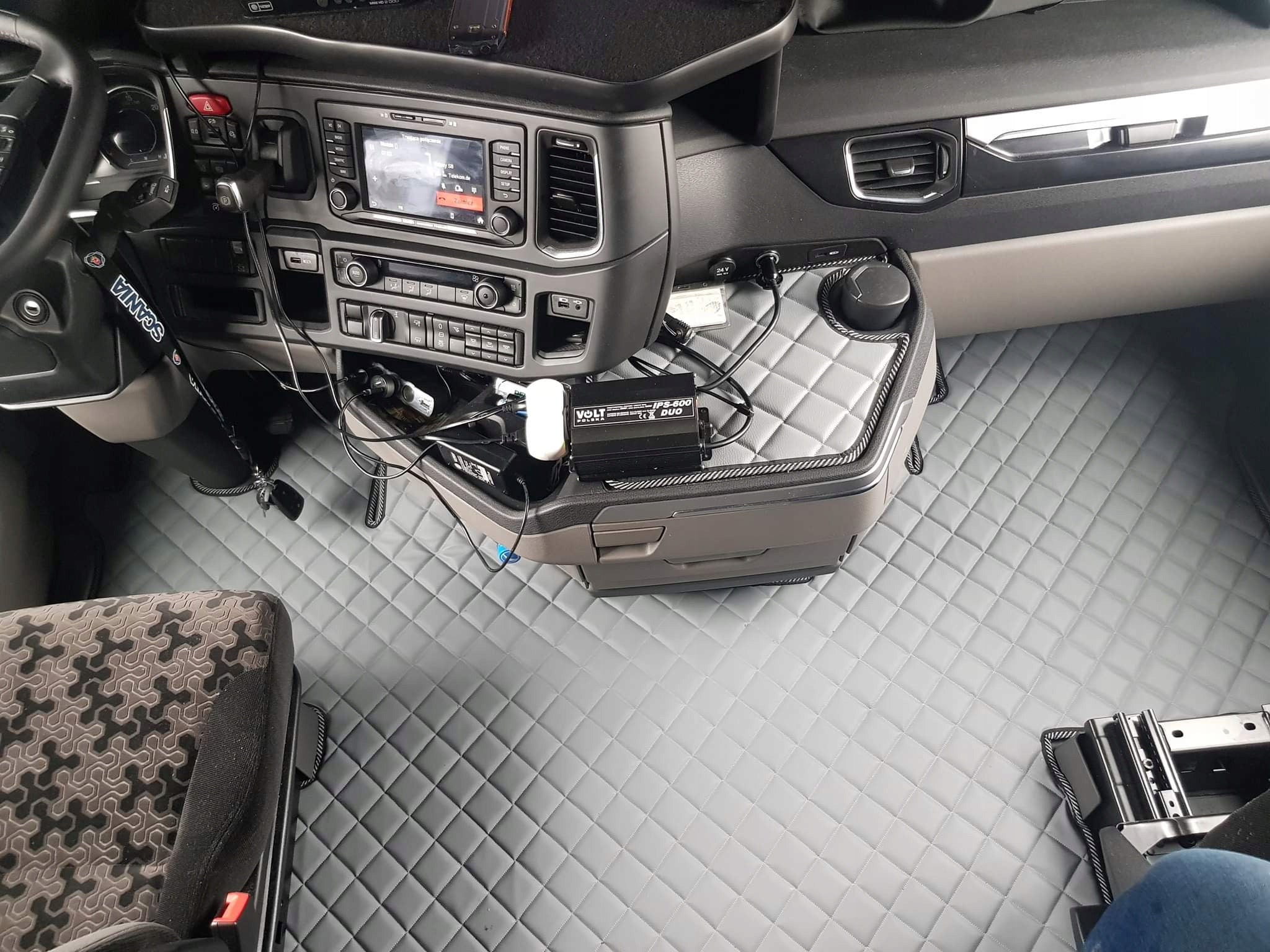 Mat set in Ruter - Scania Nextgen S Fixed Passenger seat