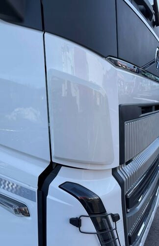 Dirt deflector for Volvo FH5
